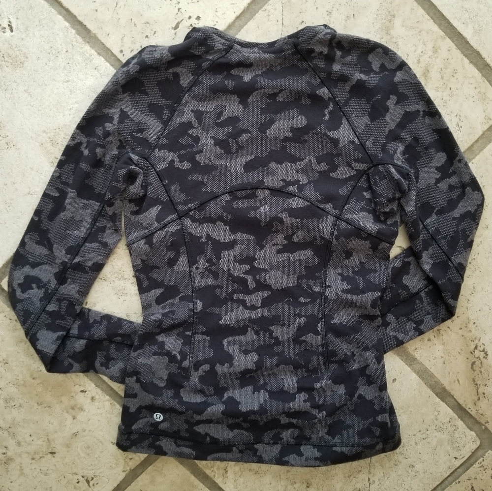 Lululemon Runderful Long Sleeve - Picture 9 of 10